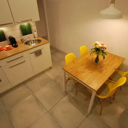 公寓 Swidnicka Apartment-city Centre
